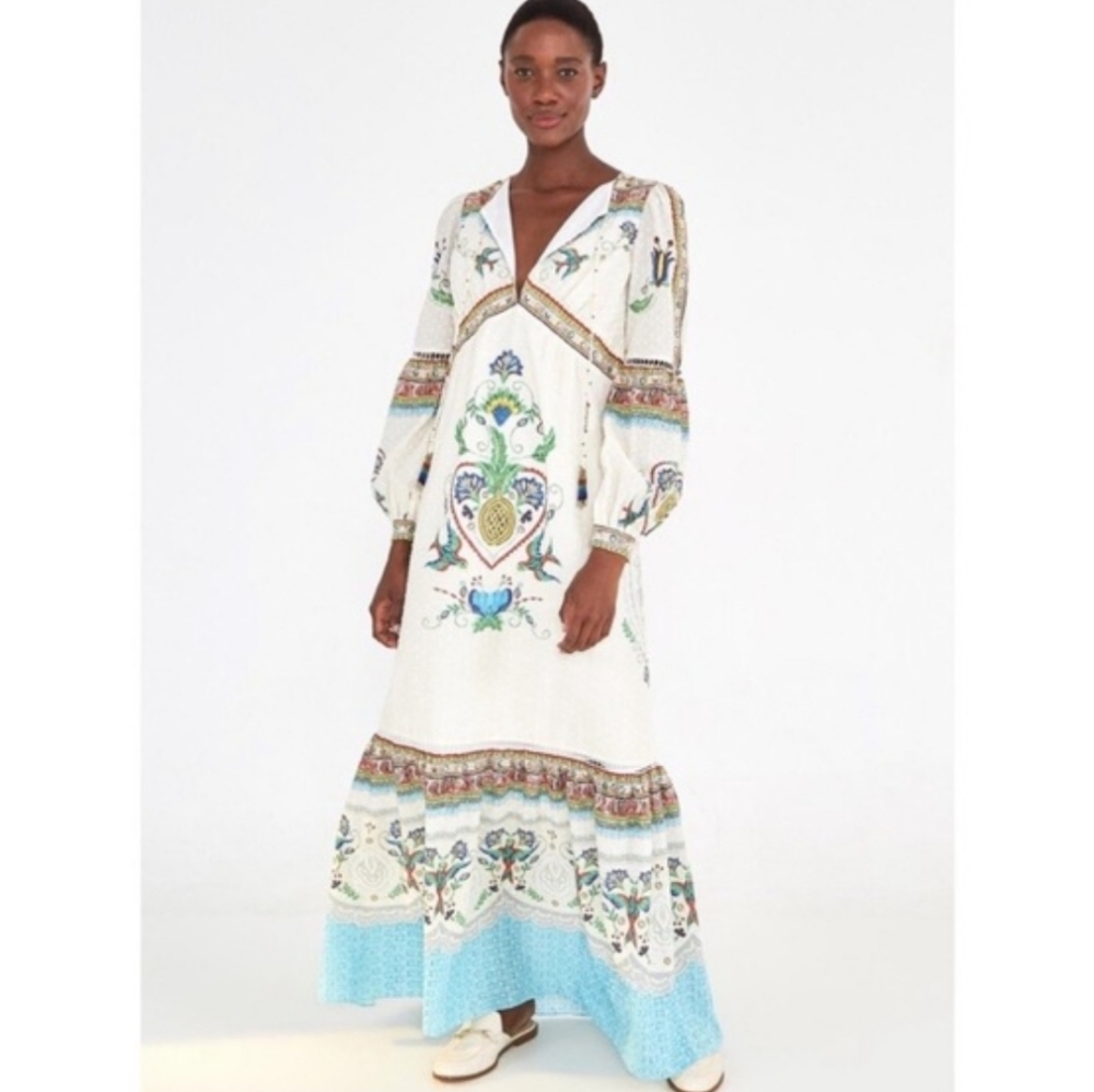 FARM Rio XS  Off White Maxi Dress with Blue and Green Folk Print